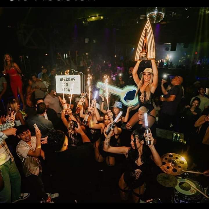 FB_IMG_1669742497928